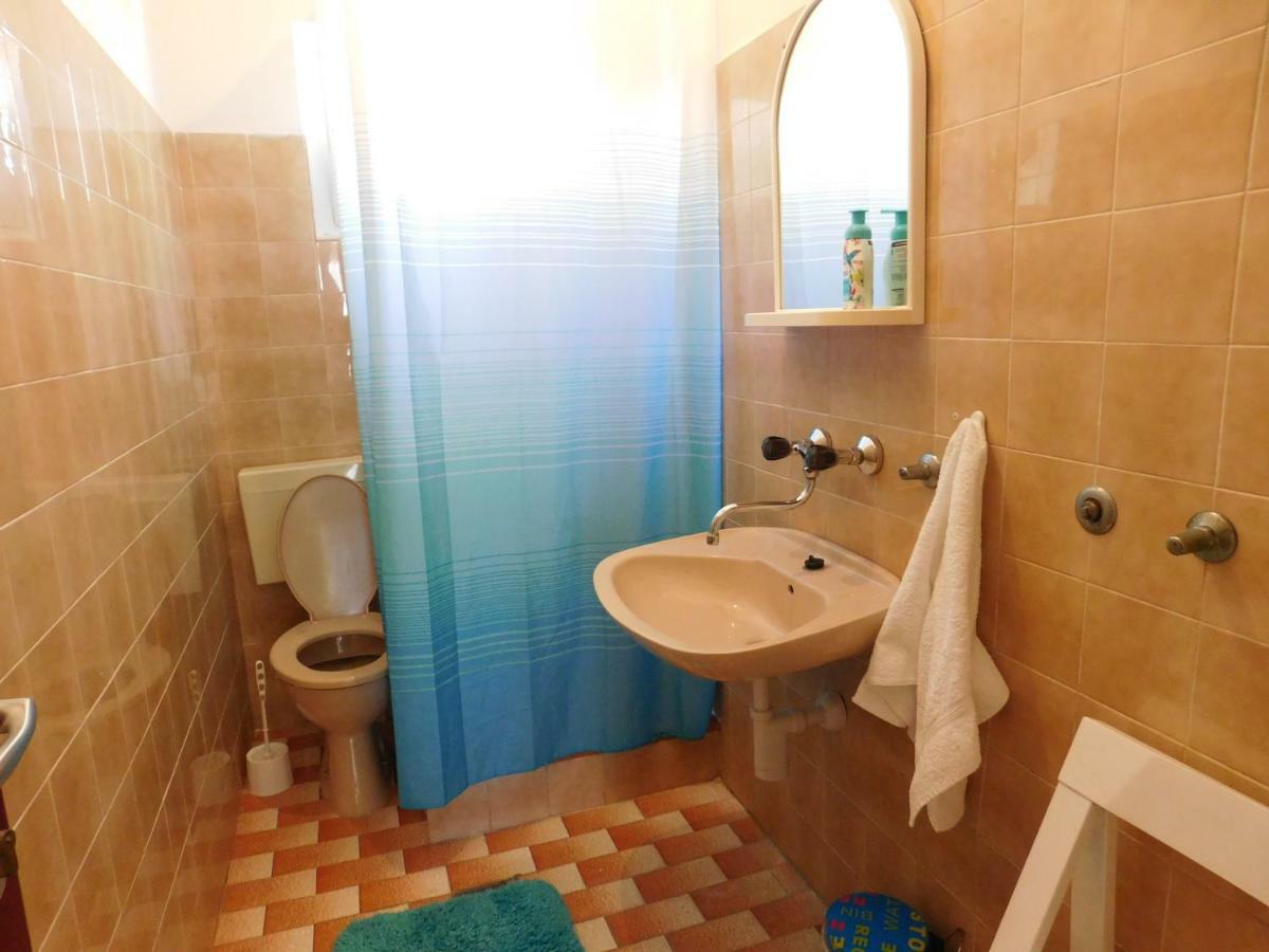 Guest House Ivanka Хвар Екстер'єр фото